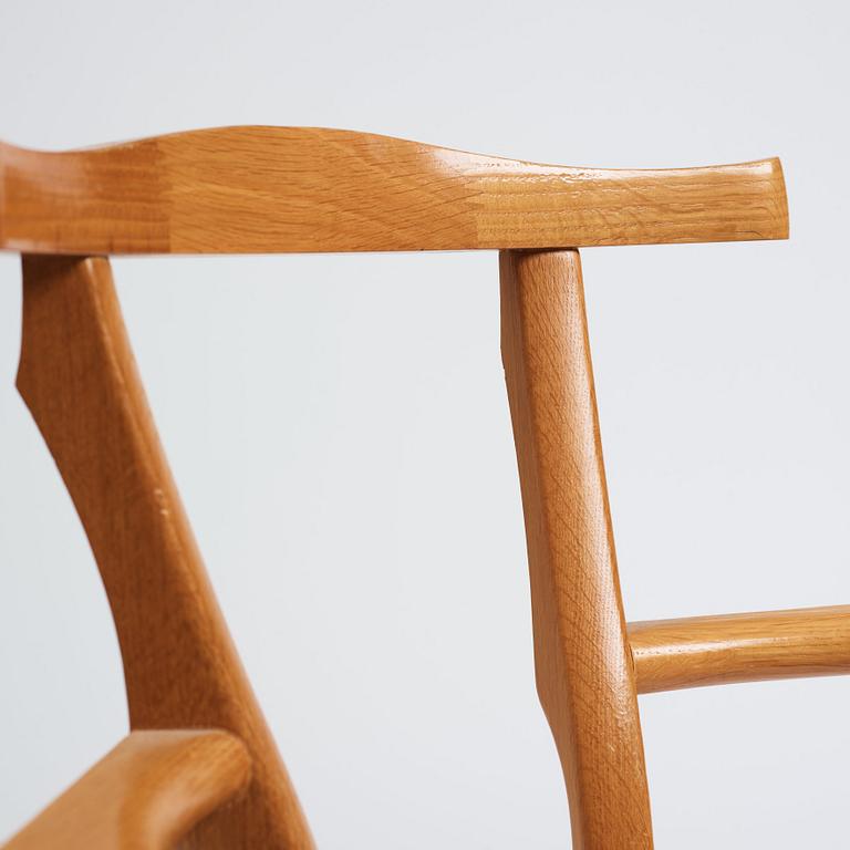 Oscar Tusquets Blanca, a set of 8 oak chairs, "The Gaulino Chair", Carlos Jane, Spain, first edition ca 1987-1988.