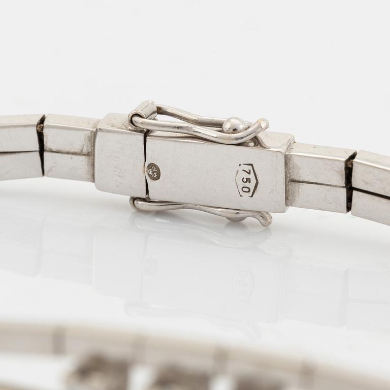 White gold and brilliant cut diamond bracelet.