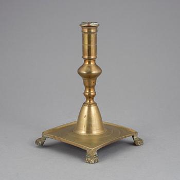 LJUSSTAKE, mässing. Barock, 16/1700-tal.