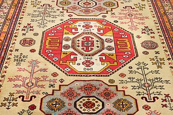 An Ardebil carpet, c. 310 x 192 cm.