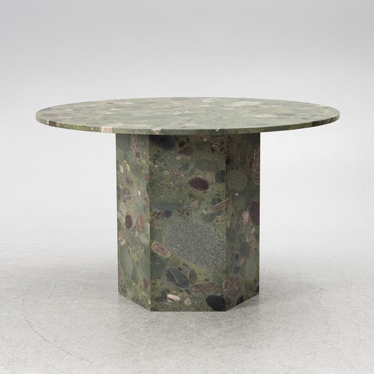 Matbord, "Blockgatan", Vikens Hantverkeri, samtida.