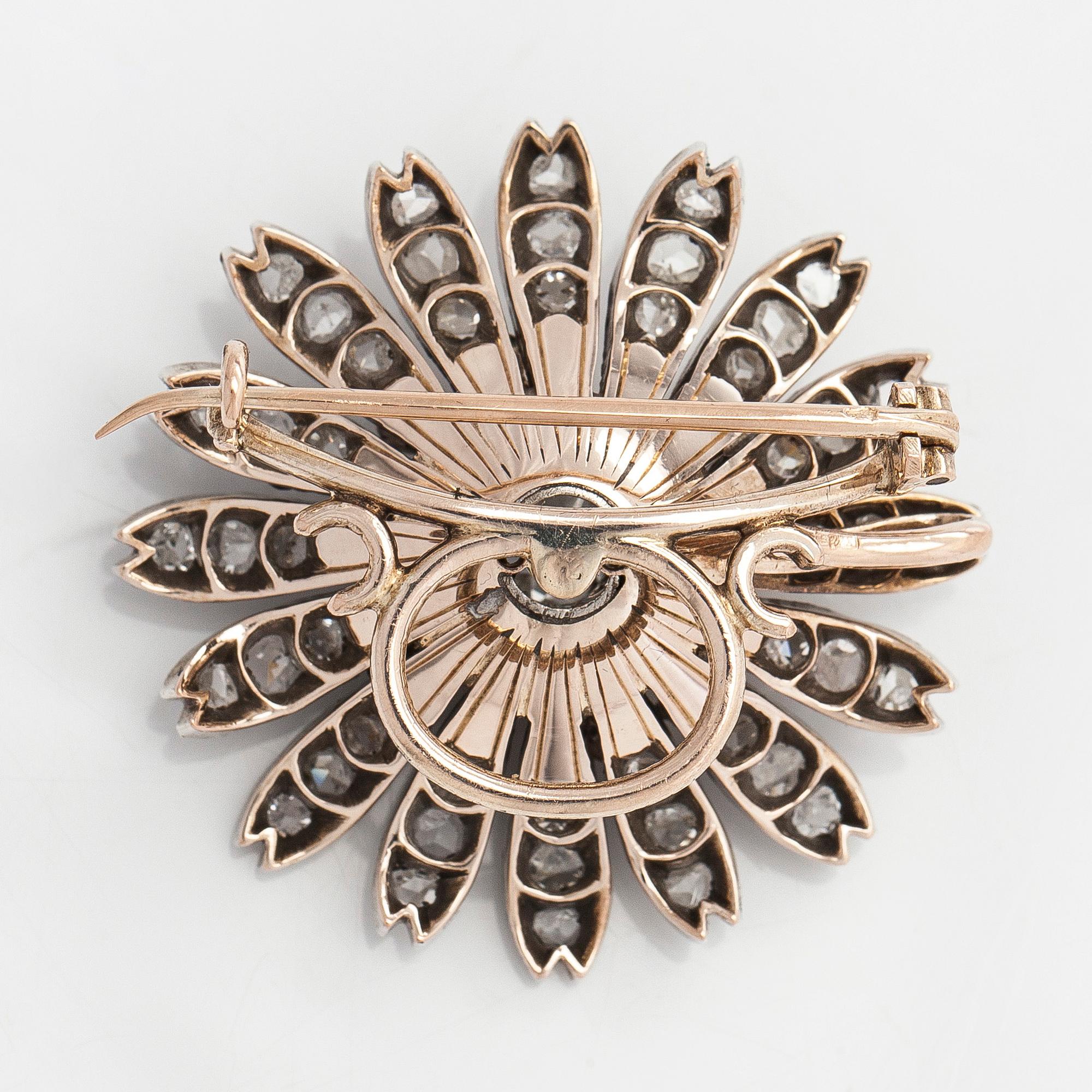 Brosch/hårsmycke/hänge, 18K guld/silver och gammalslipade diamanter, Franska stämplar, 1900-talets början.