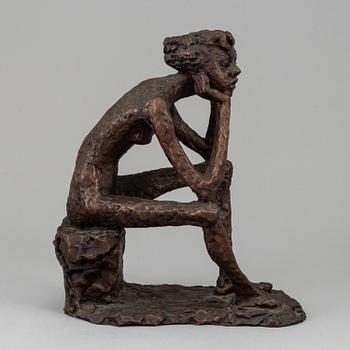 A signed Puck Stocklassa, sculpture.