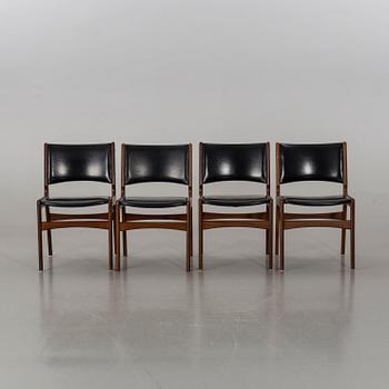 A SET OF 8 CHAIRS FROM JOHANNES ANDERSEN FOR  Uldum Mobelfabrik, Denmark.