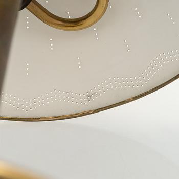 Paavo Tynell, pöytävalaisinpari, malli 5061, Idman 1900-luvun puoliväli.