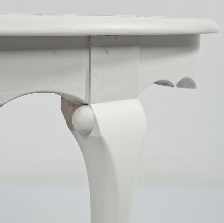 BORD, rokokostil, omkring 1900-talets mitt.