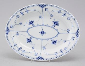 A porcelain tableware set of 69 pcs, "Musselmalet" by Royal Copenhagen, second half of the 20th century.