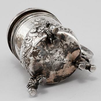STOP, silver, barockstil, C G Hallberg, Stockholm, 1945. Vikt 725 g.