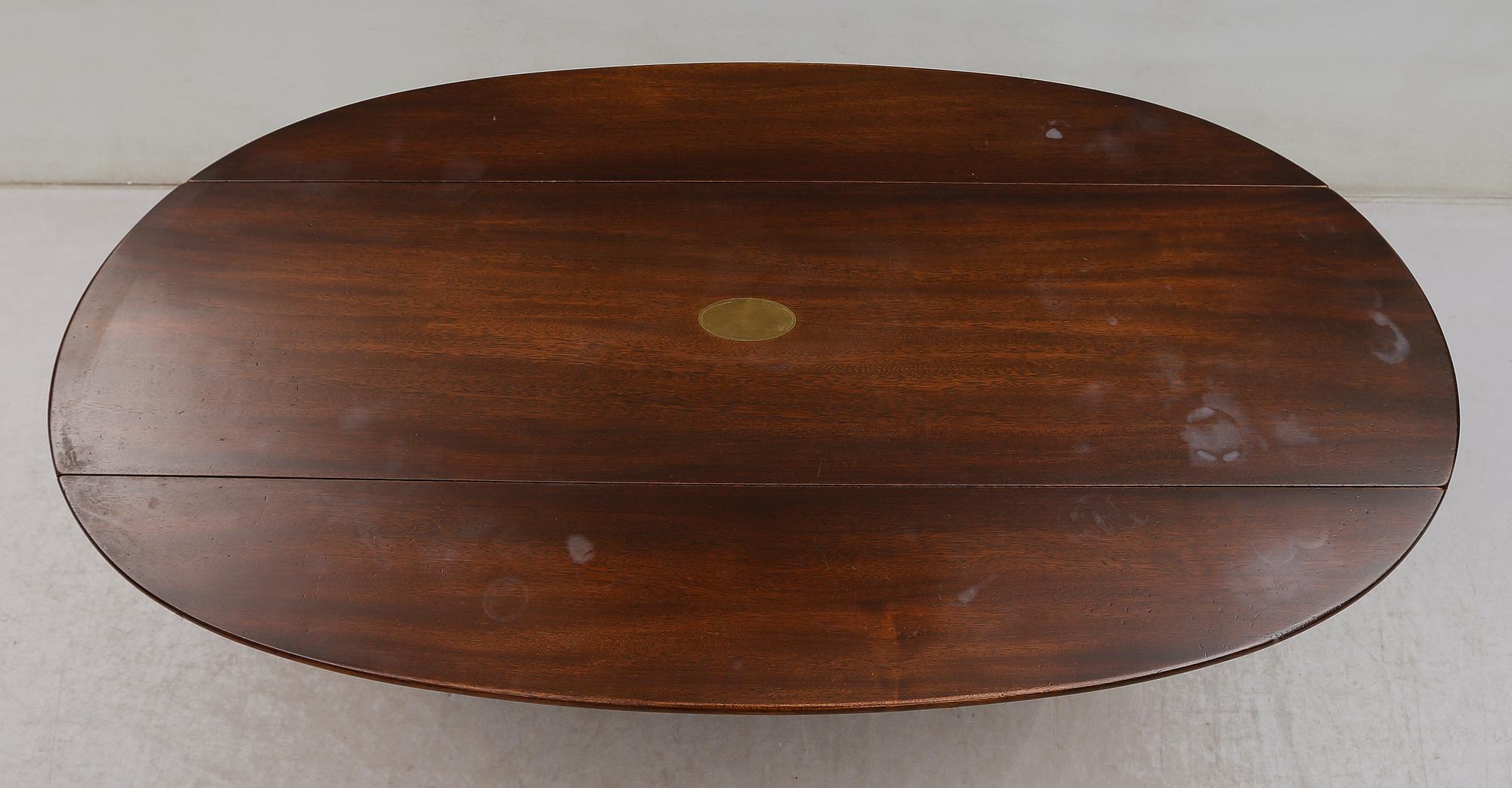 KLAFFBORD, England, 1900-talets andra hälft.