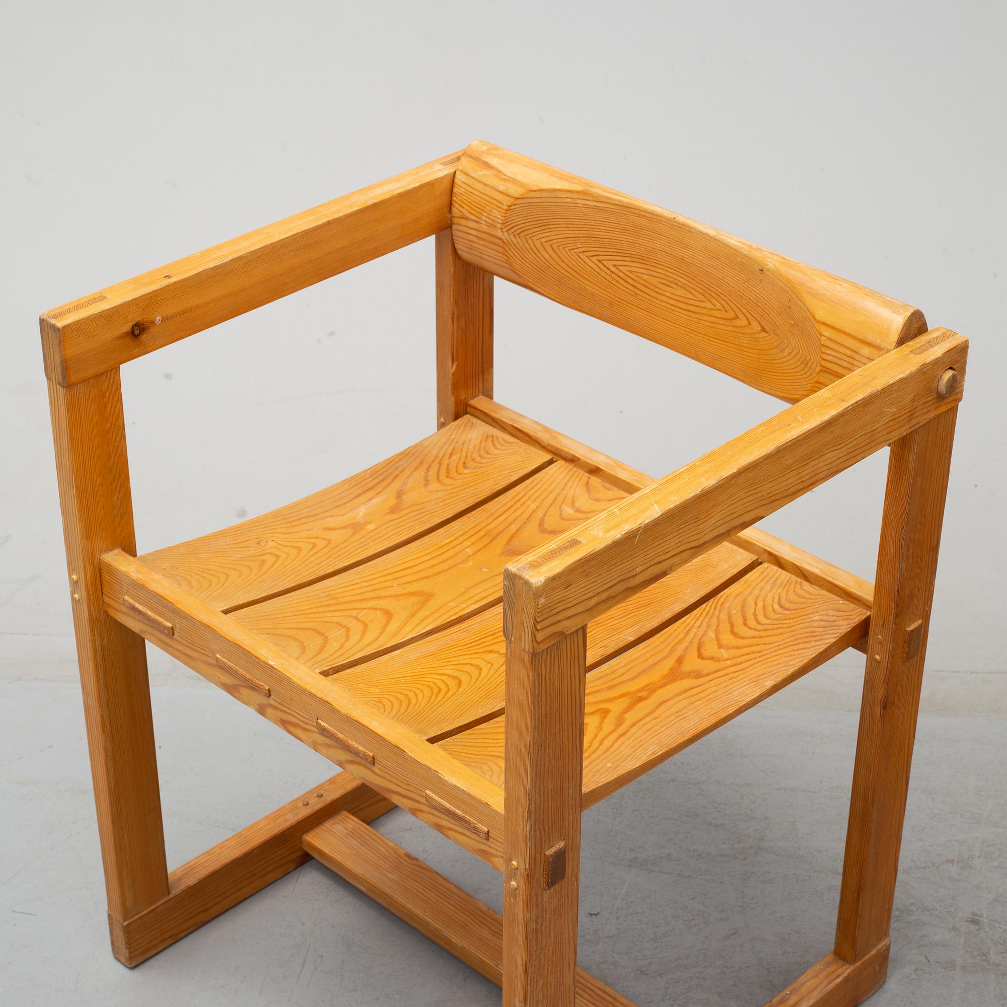 Four '313' chairs by Edvin Helseth, from the 'Trybo series, produced by Trybo and Strange Bruk.