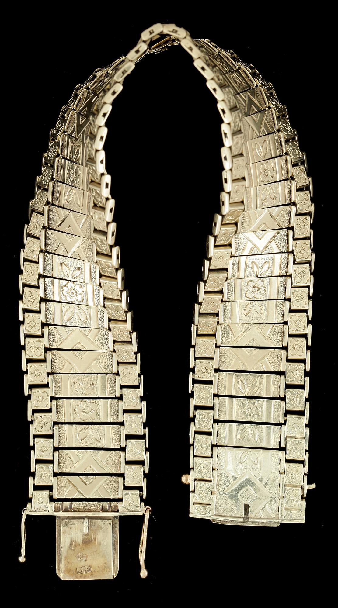 ARMBAND, 14k guld. Vikt 33g.