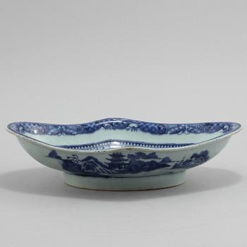 SKÅL, porslin, Kina, 1800-tal.