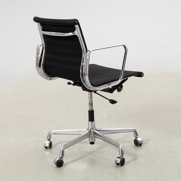 Charles & Ray Eames, office chair "EA 108" for Vitra.