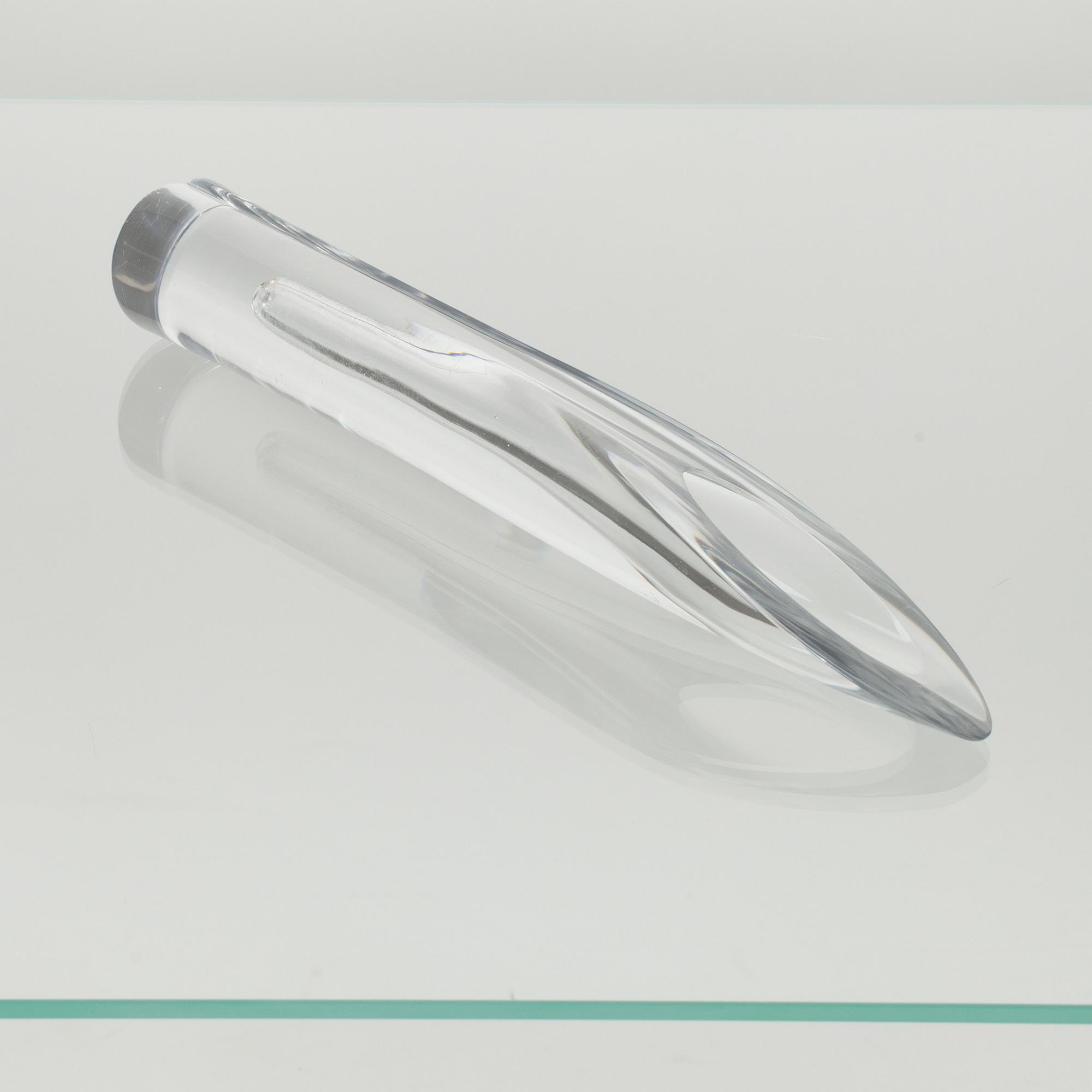 VAS, klart glas "Svärdslilja", Aimo Okkolin Riihimäen Lasi Oy, 1957-62.