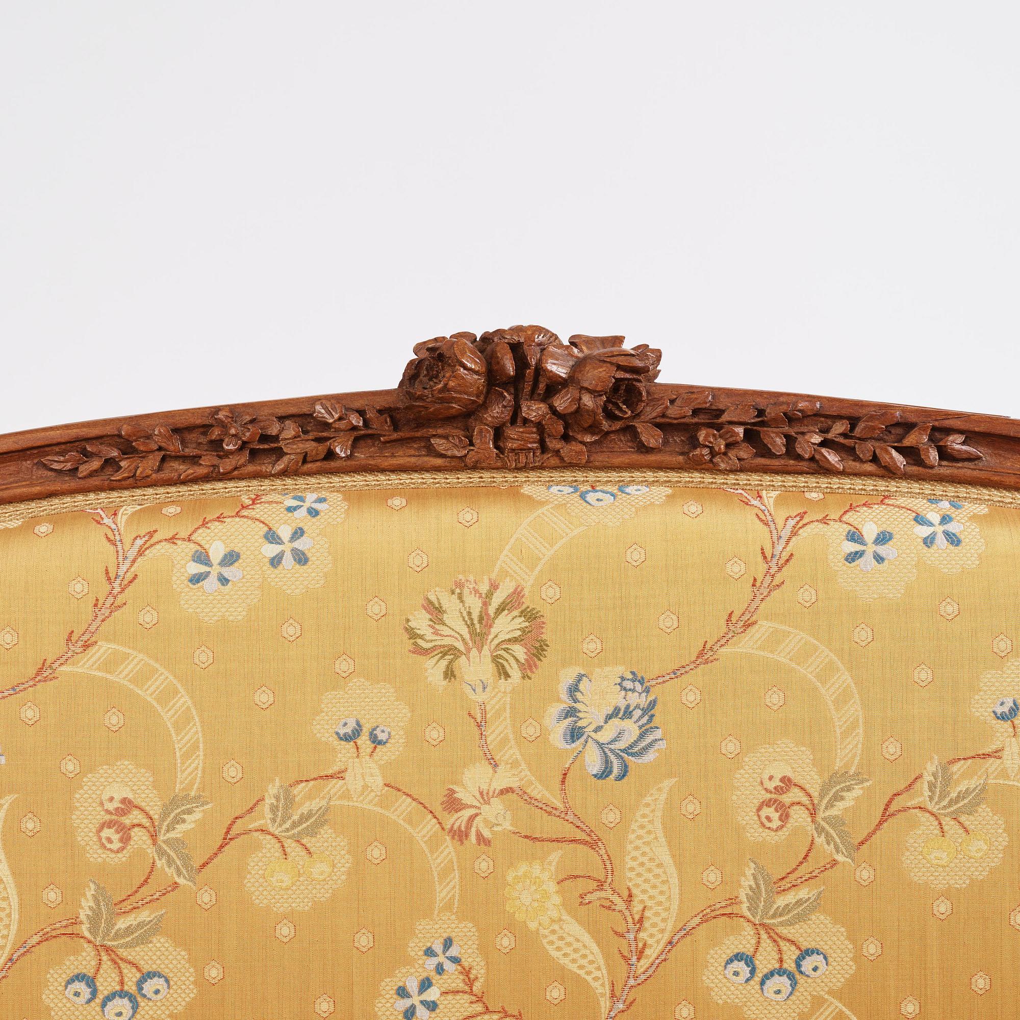 A Louis XV canapé en gondole sofa by Georges Jacob (master in Paris 1765-1814).