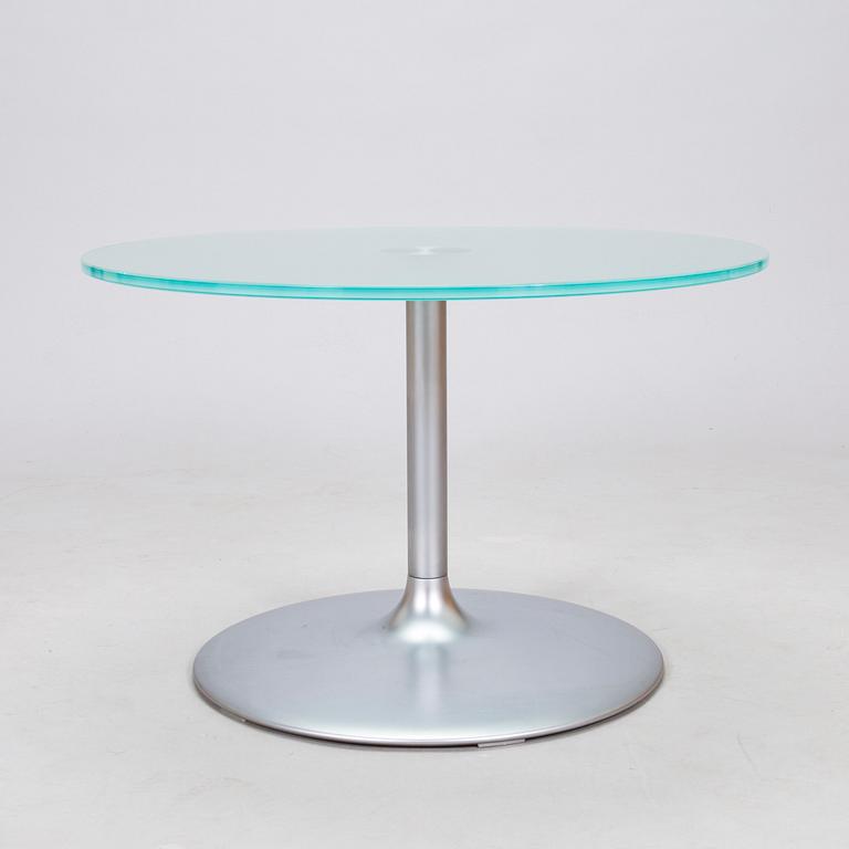 A 21st century coffee table / side table for Walter Knoll.