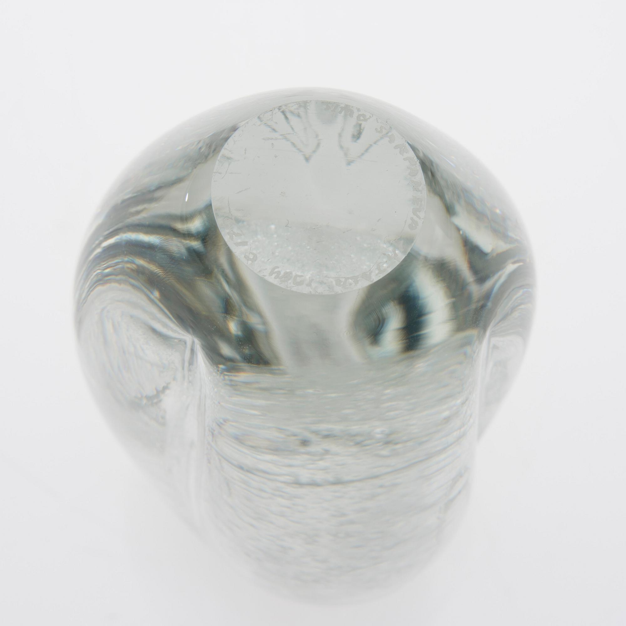 TIMO SARPANEVA, GLASSKULPTUR. Claritas. Sign. Timo Sarpaneva, Iittala 1984, C1751.