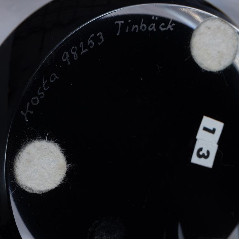 Six glass paper weights, including Robert Eickholt, USA, 1985, & klas-Göran Tinbäck, Sweden.