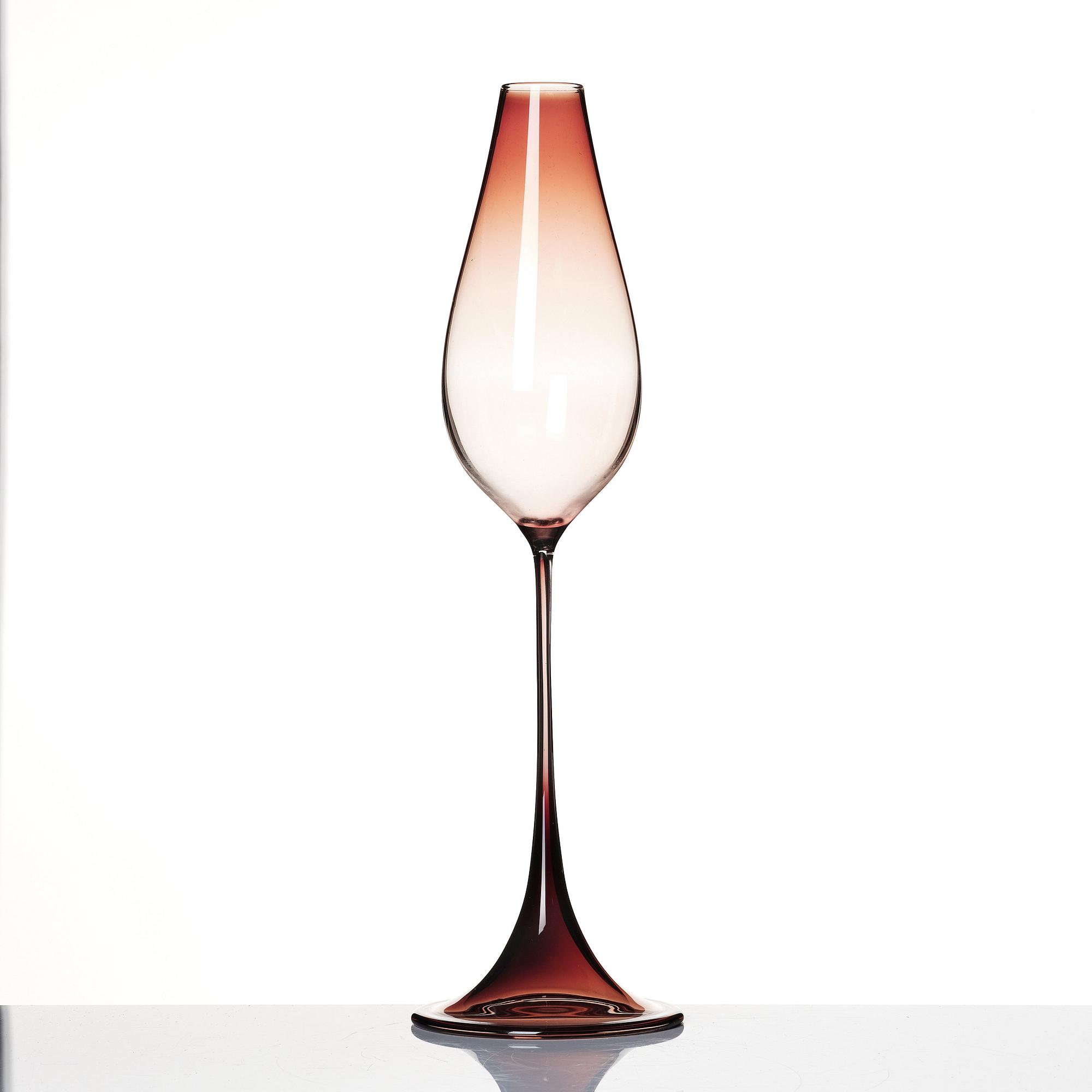 Nils Landberg, a 'Tulip' glass goblet, Orrefors, Sweden 1950s.