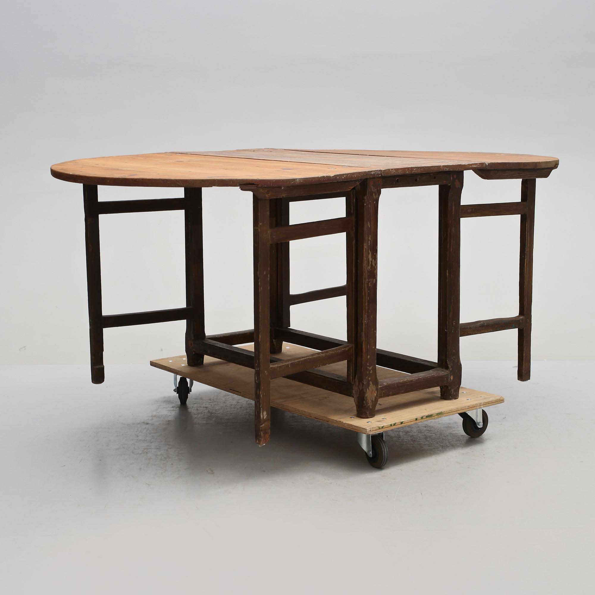 SLAGBORD, 1800-talets första hälft.