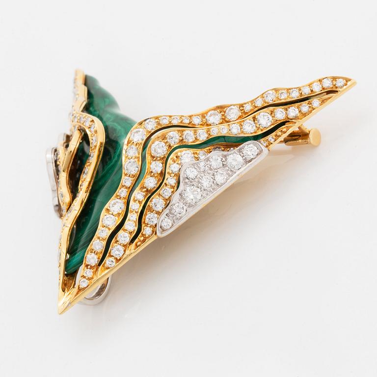 An 18K gold and malachite brooch and pair of earrings set with round brilliant-cut diamonds.