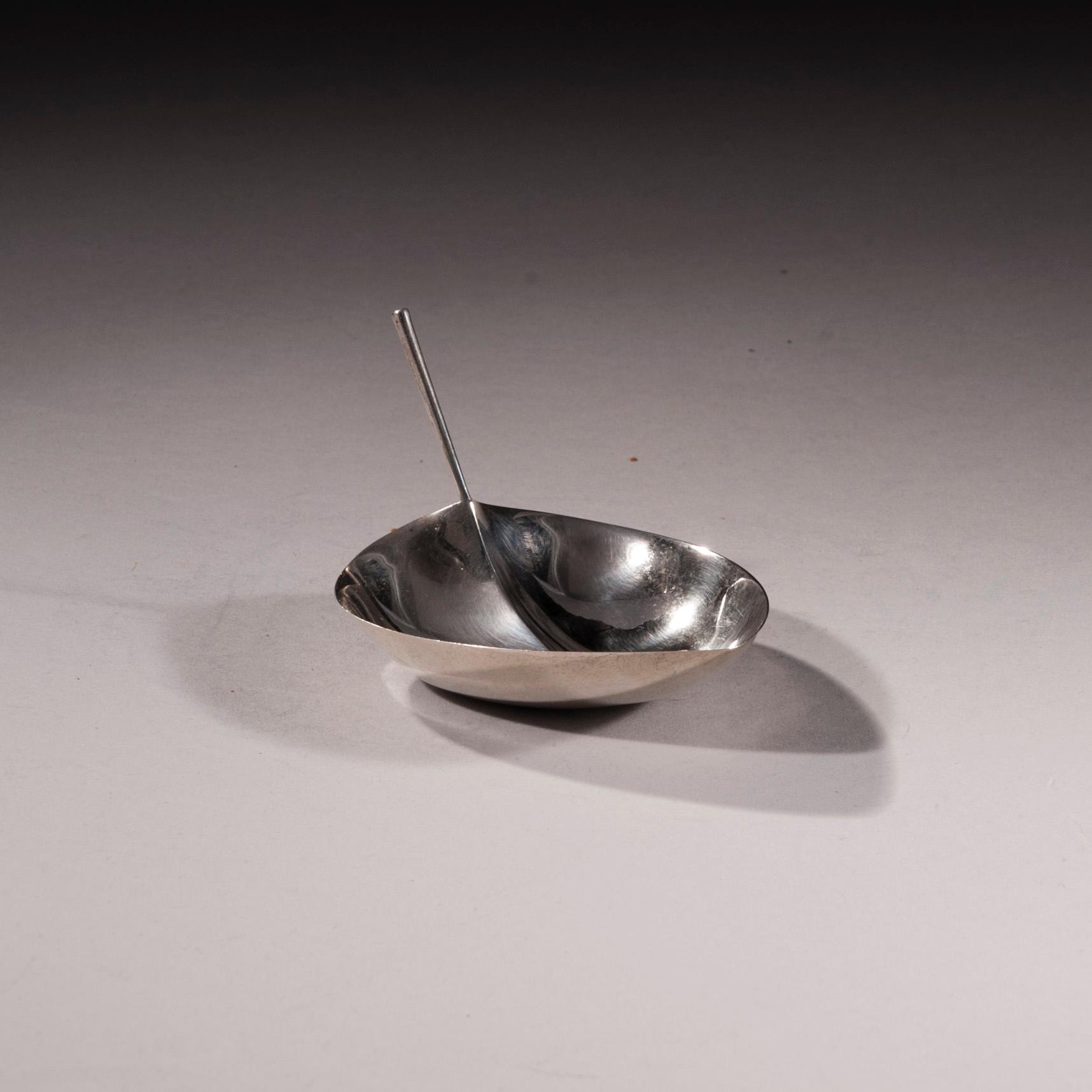 SKÅL, silver, Tapio Wirkkala, Kultakeskus 1955. Vikt 50,5 g.