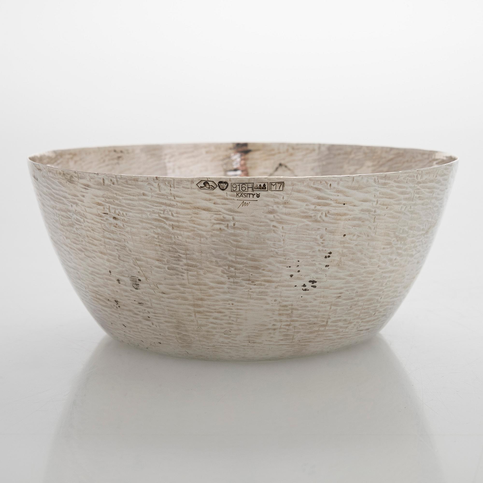 Tapio Wirkkala, A silver bowl, Kultakeskus Hämeenlinna 1965.