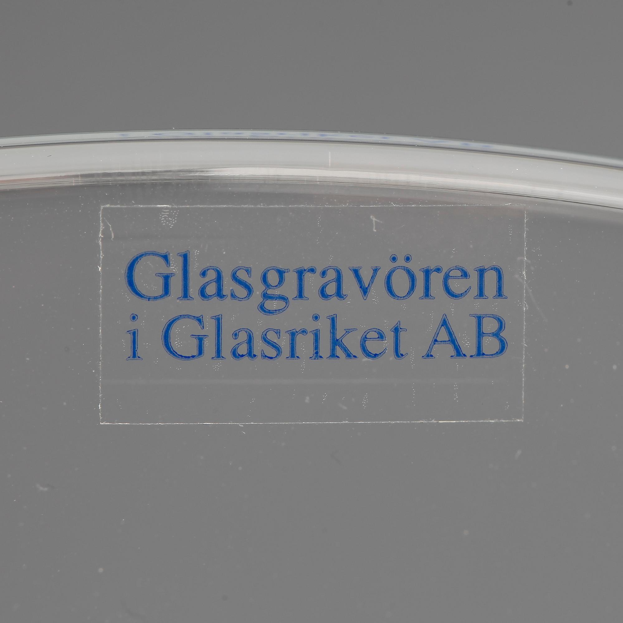 SERVISDELAR, 18 delar, glas, "Colibri", Jens P Leek, 1900-talets andra hälft.