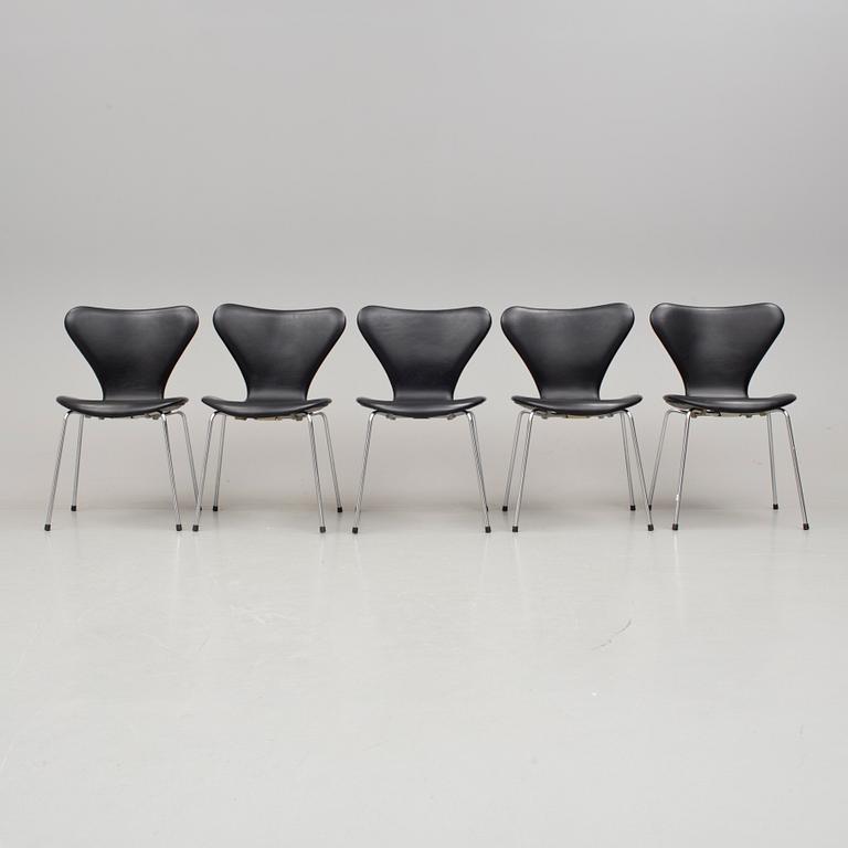 ARNE JACOBSEN, stolar, 5 stycken, "Sjuan", Fritz Hansen, 1900/2000-tal.
