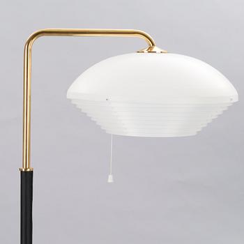 ALVAR AALTO, lattiavalaisin malli A811A, Artek 1900-luvun loppu.