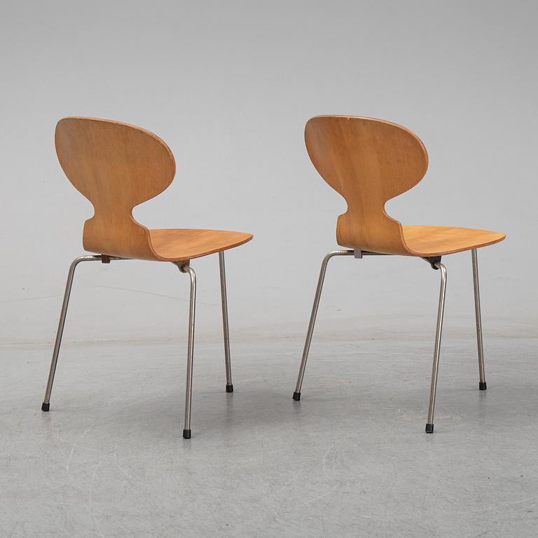 ARNE JACOBSEN, a pair of  'Ant' chairs from Fritz Hansen, Denmark, 1950s.