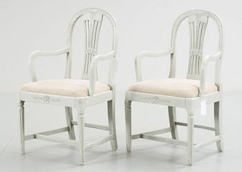 KARMSTOLAR, ett par, gustavianskt provinsarbete, 1700/1800-tal.