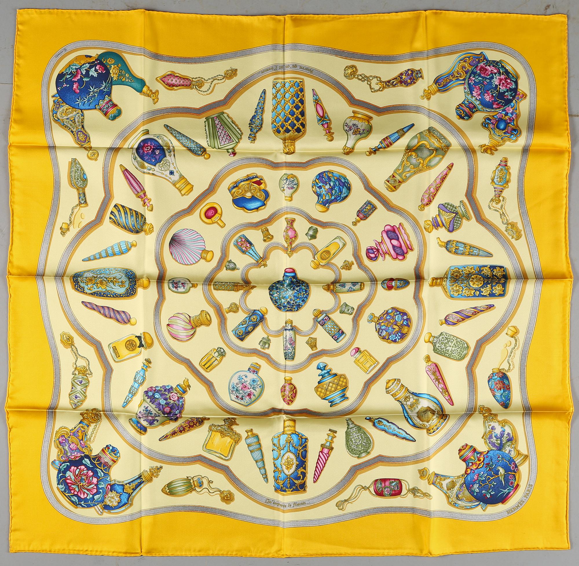 SCARF, "Qu'importe le flacon", Hermès.