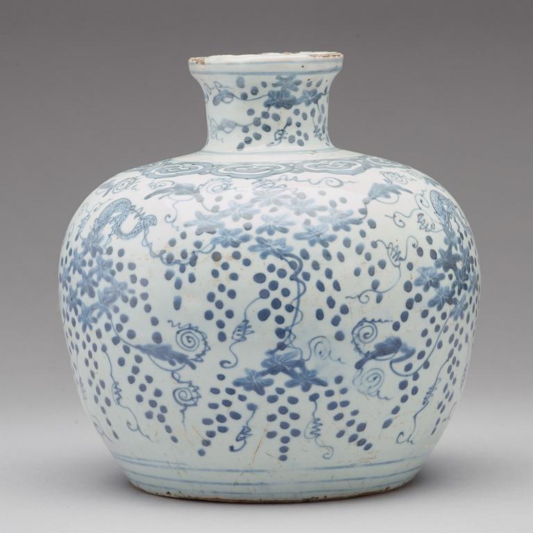 A blue and white vase, Ming dynasty (1368-1644).