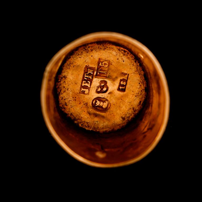 FINGERBORG, 18 k guld, svenska stämplar 1873. Vikt ca 3 gram.