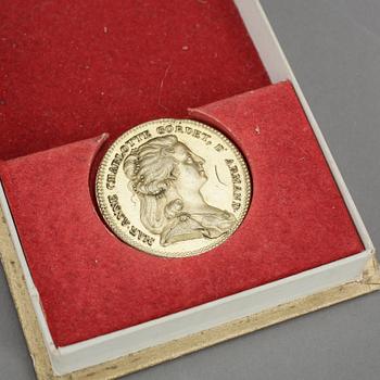 MINNESMEDALJ, guld, Bien Meritee, tot vikt 11 gram.