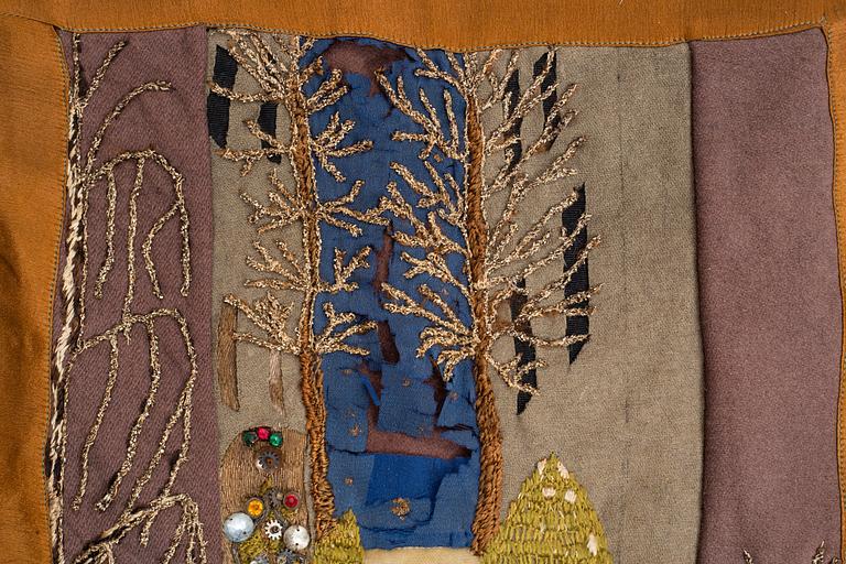 Anna Casparsson, an embroidery, "Flickan med strykstickorna av H.C. Andersen", ca 30,5 x 30,5-31,5 cm.