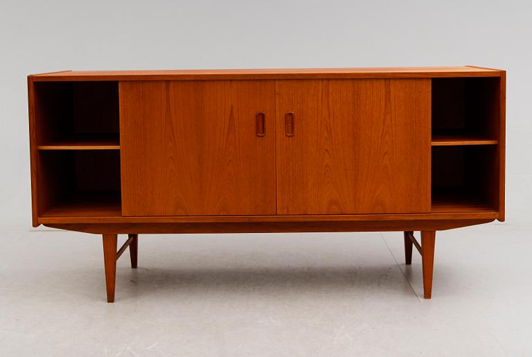 SIDEBOARD, 1900-talets andra hälft.