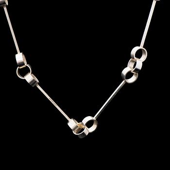 AN ELIS KAUPPI NECKLACE, silver. Kupittaan Kulta, Turku Finland 1973.