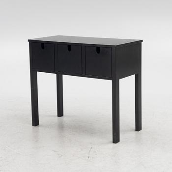 Sara Szyber sideboard, "Wing", Design House, 21st century.