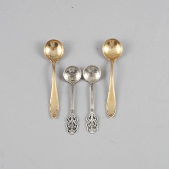 SALTKAR, två par, silver och glas, 1900-tal.