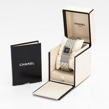 CHANEL, Matelasse Quilt Acier , wristwatch, 19 mm.