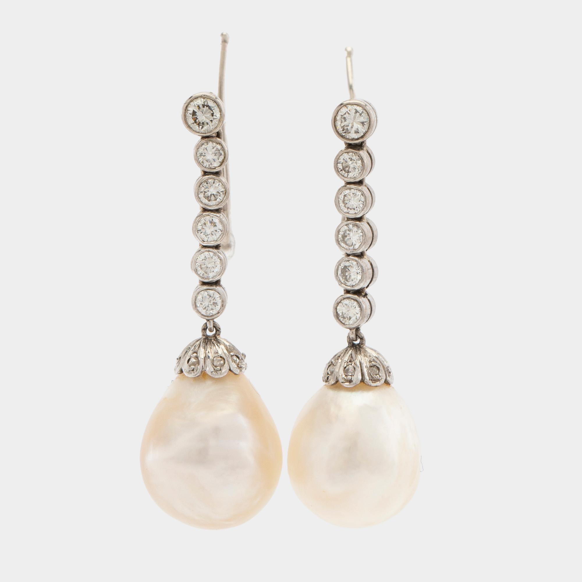 Earrings, a pair of 18K white gold with diamonds and cultured drop-shaped pearls.