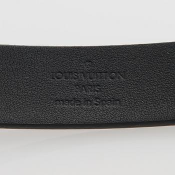 Louis Vuitton, "LV Initsiales 20 MM", belt, size 70/28.