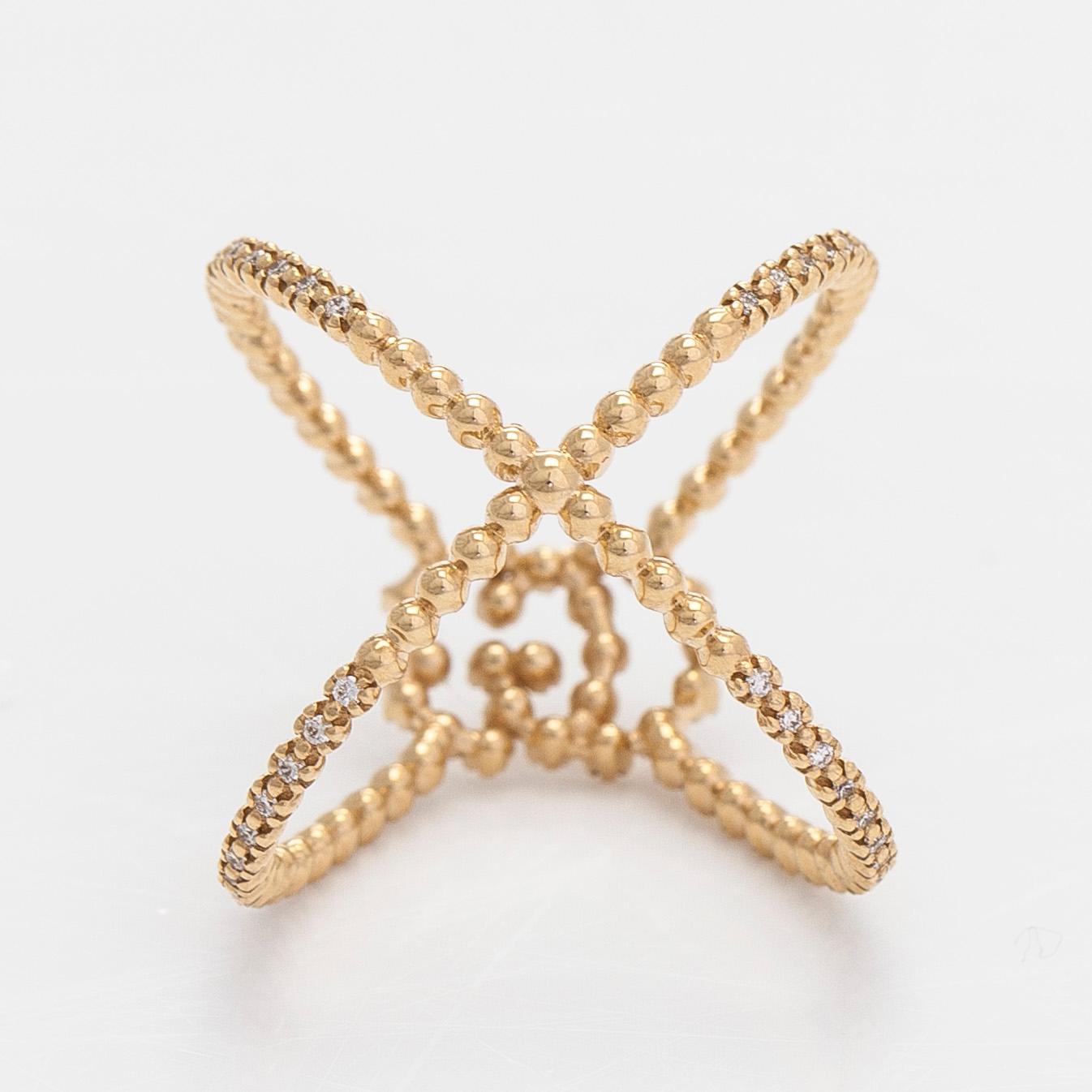 Gucci, an 18K gold 'GG Running' ring with diamonds. - Bukowskis