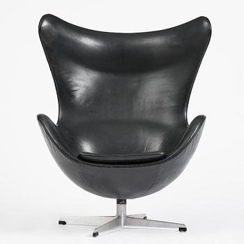 Arne Jacobsen, an "Egg" armchair, Fritz Hansen, Denmark, 1964.