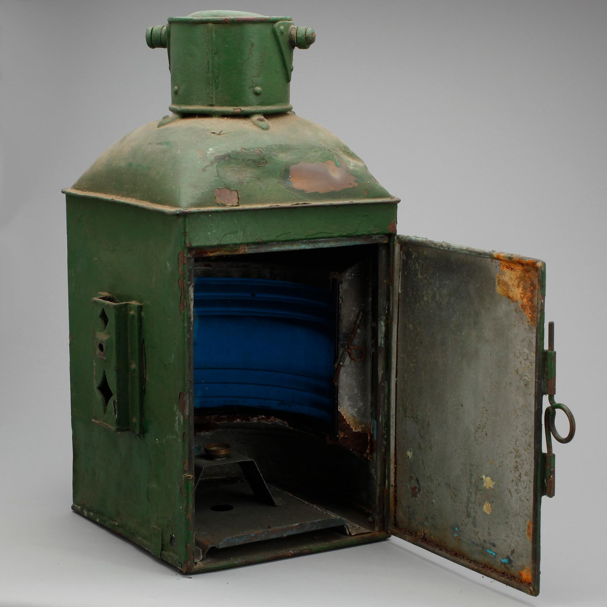 LANTERNA, plåt, 1800/1900-tal.