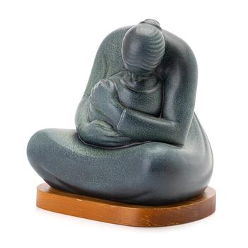 Gunnar Nylund, Sculpture, <i>Seated Mother and Child</i>, ceramic, Rörstrand.