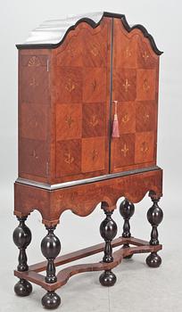 A Carl Malmsten mahogany cabinet, Nordiska Kompaniet, ca 1918.