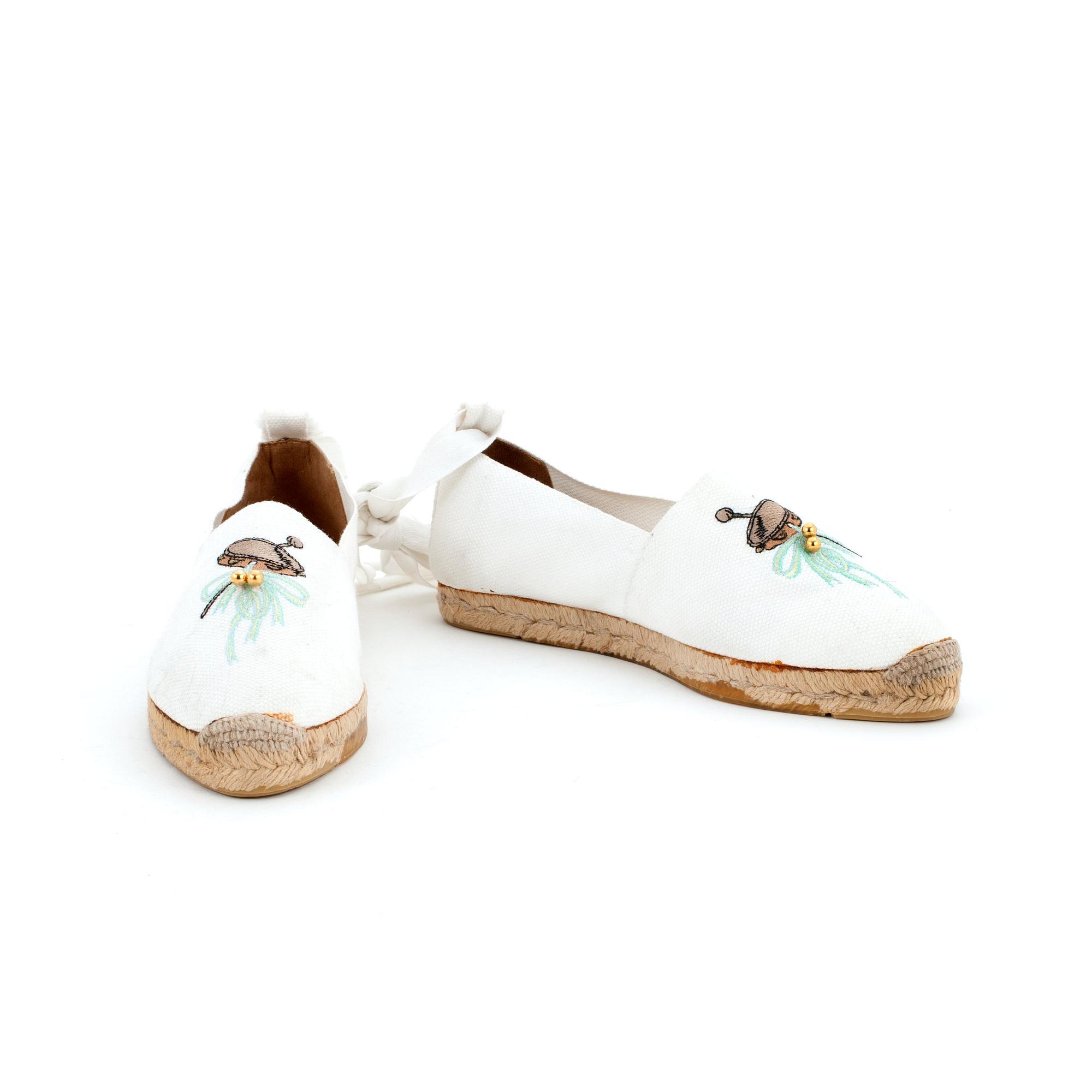 HERMÈS, ett par espandrillos. Motsvarar storlek ca 38.